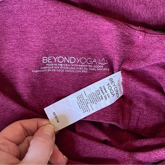 Beyond Yoga Spacedye Good Day Cropped Tank in Bordeaux Heather - Picture 8 of 8